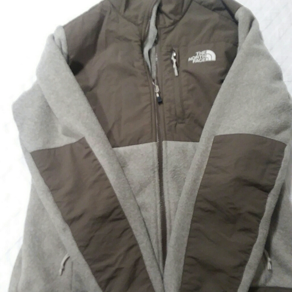 Fleece - Picture 2 of 4